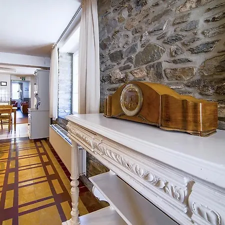 Le Val Fleuri 度假居 *